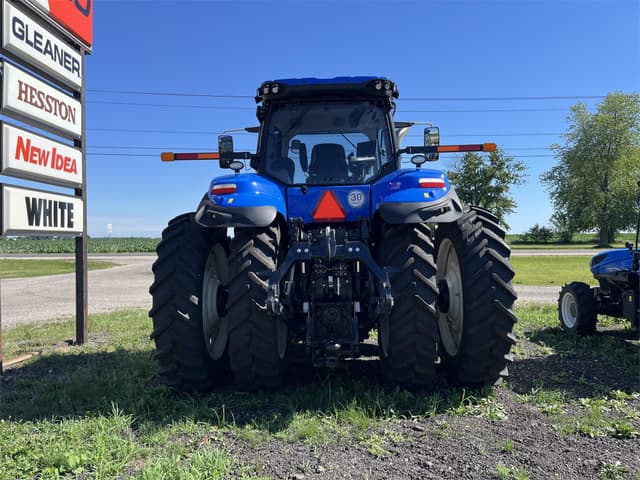 Image of New Holland T8.380 equipment image 4