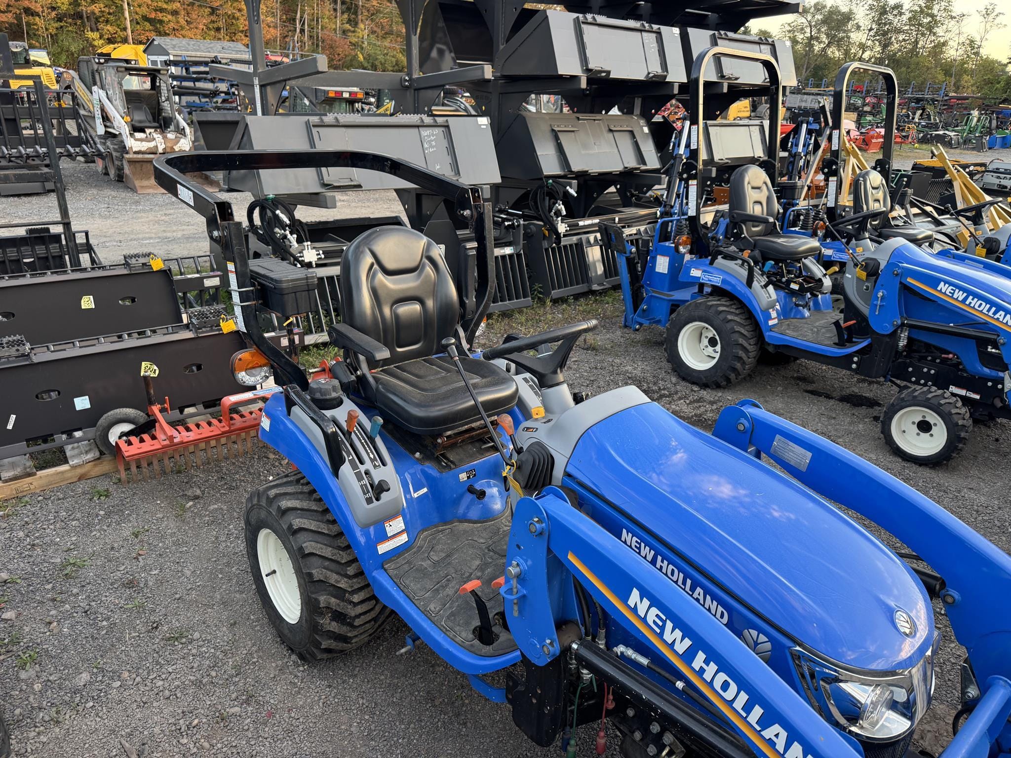 2023 New Holland Workmaster 25S Equipment Image0