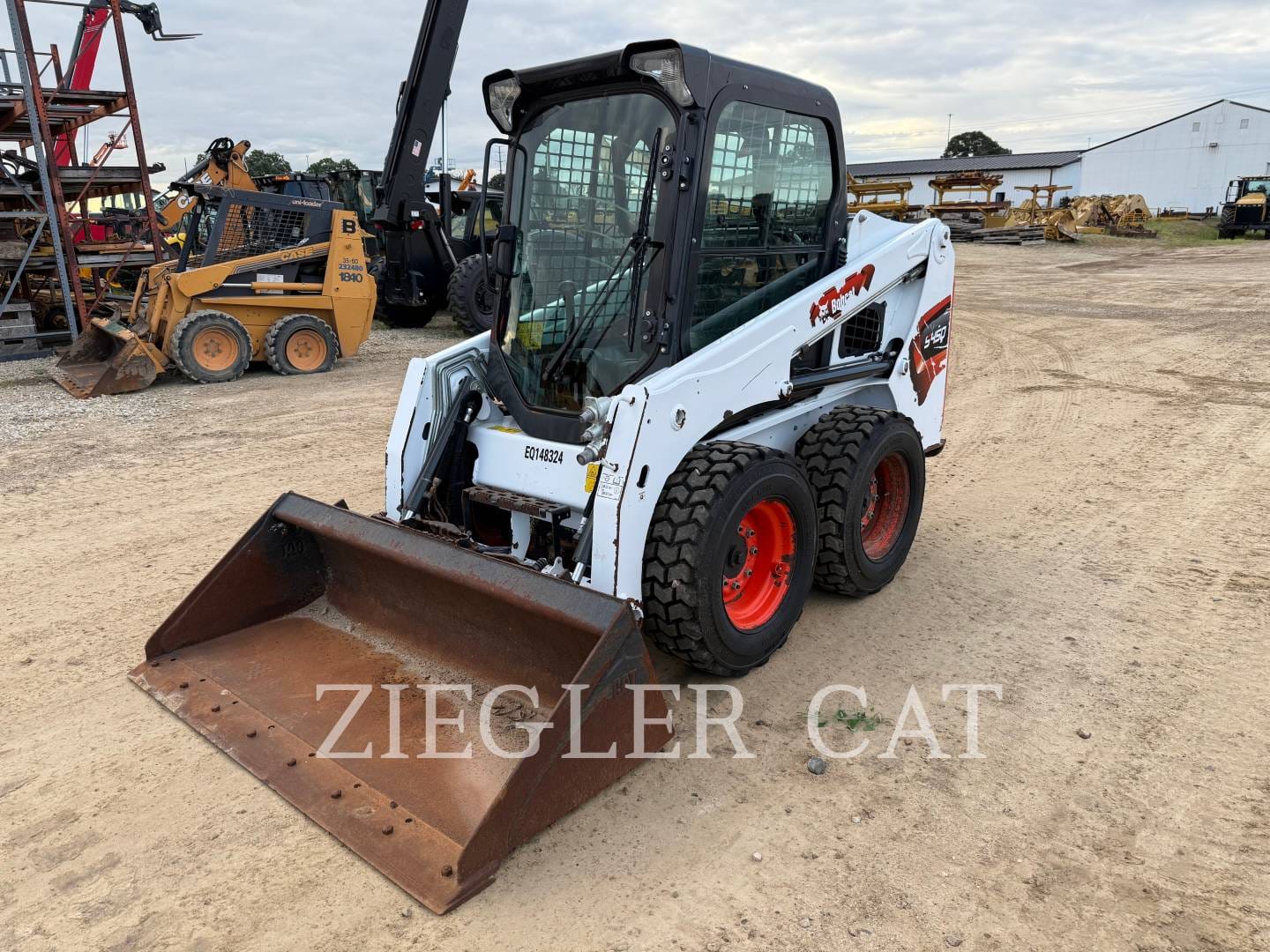 Main image Bobcat S450