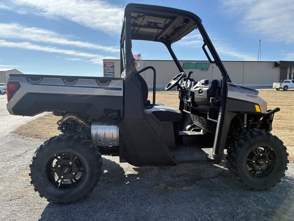 Image of Polaris Ranger XP 1000 equipment image 4