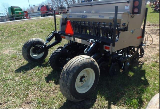 Image of Remlinger 2300 equipment image 3