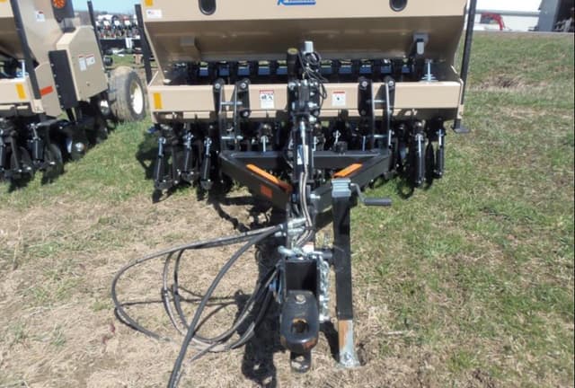 Image of Remlinger 2300 equipment image 1