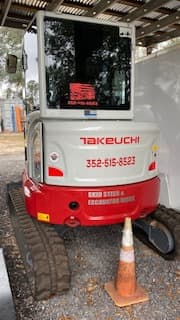 Image of Takeuchi TB335R equipment image 4