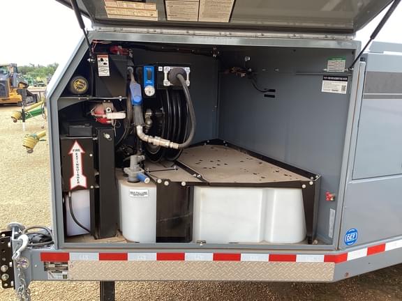Image of Thunder Creek FST990 equipment image 4