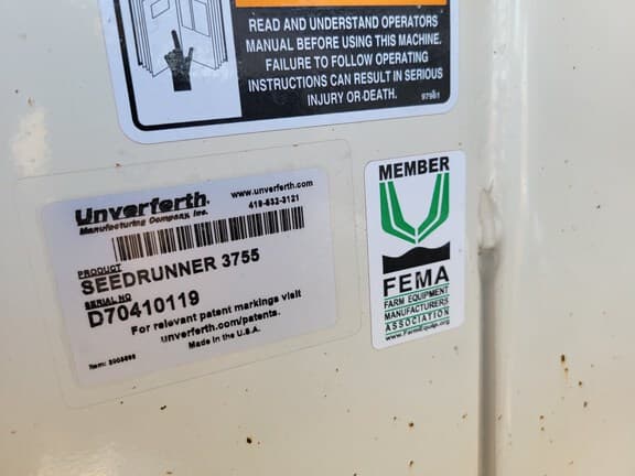 Image of Unverferth Seed Runner 3755 equipment image 2