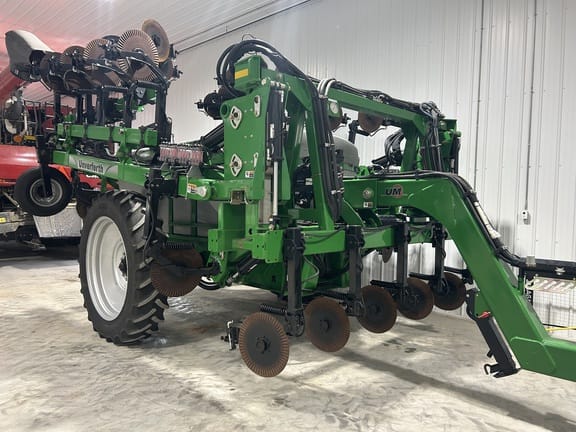 2023 Unverferth Nutrimax 1800 Equipment Image0