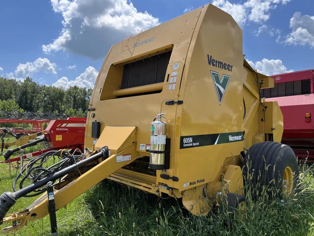 Image of Vermeer 605N Cornstalk Special equipment image 2