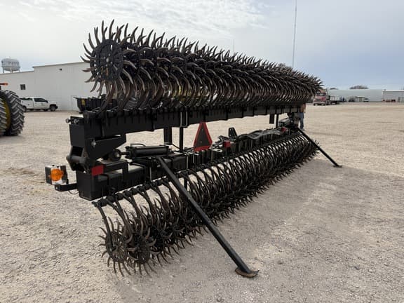 Image of Yetter 3541 equipment image 2