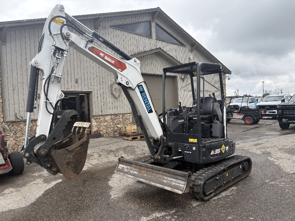 2024 Bobcat E35 Equipment Image0