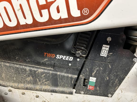 Image of Bobcat S76 equipment image 2