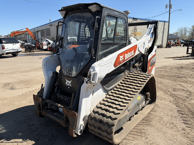 Image of Bobcat T76 equipment image 2