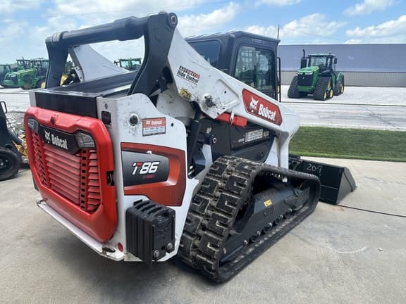Image of Bobcat T86 equipment image 2
