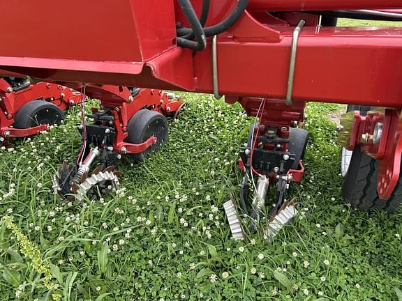 Image of Case IH 2130 equipment image 2