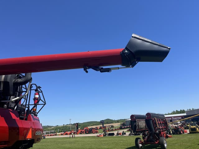 Image of Case IH 8250 equipment image 4