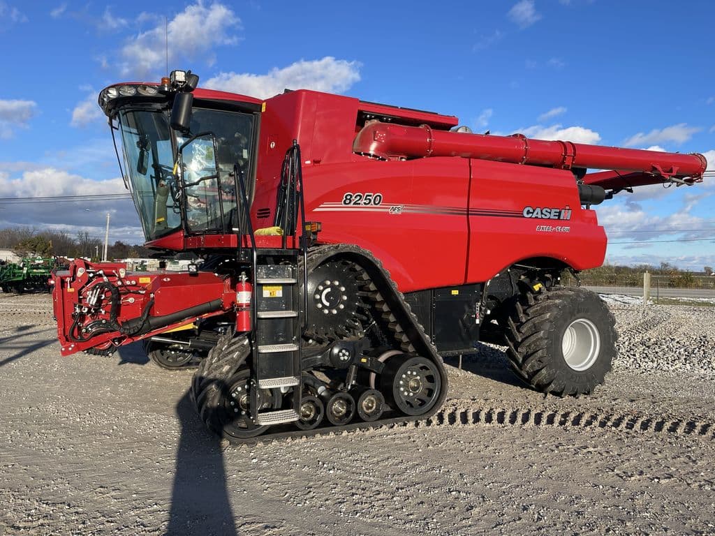 Image of Case IH 8250 Primary image