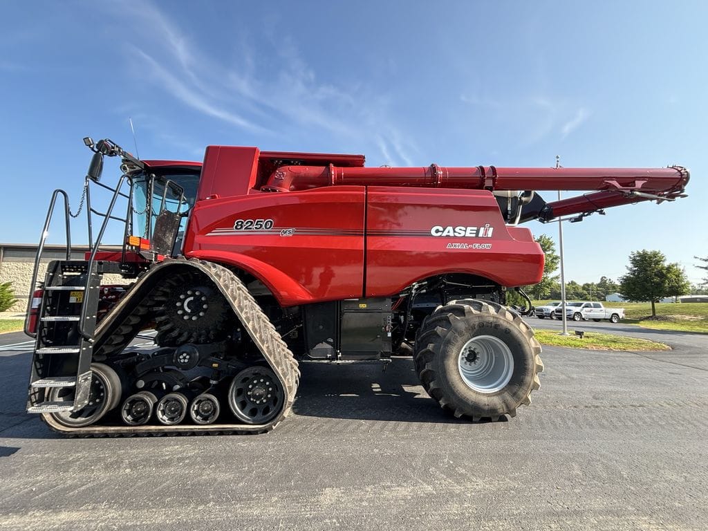 2024 Case IH 8250 Equipment Image0