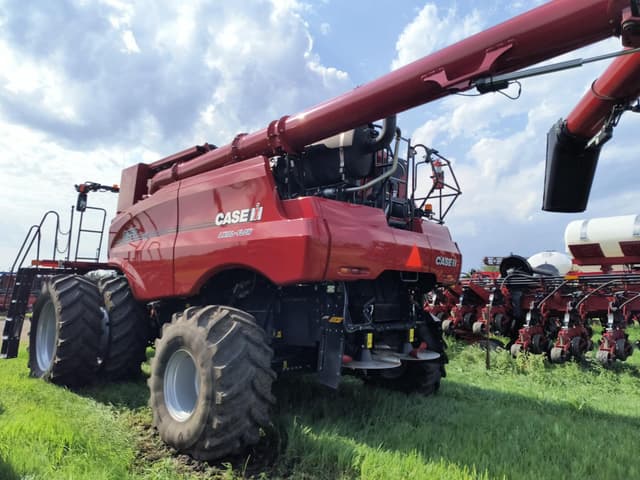 Image of Case IH 8250 equipment image 4