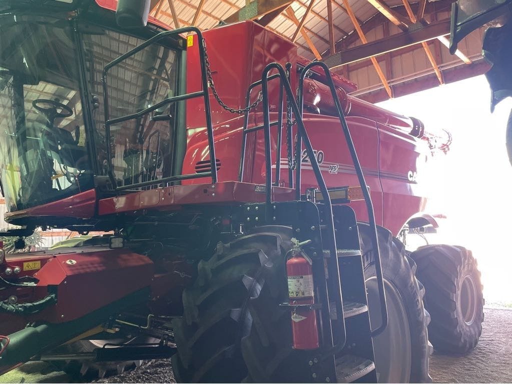 2024 Case IH 8250 Equipment Image0