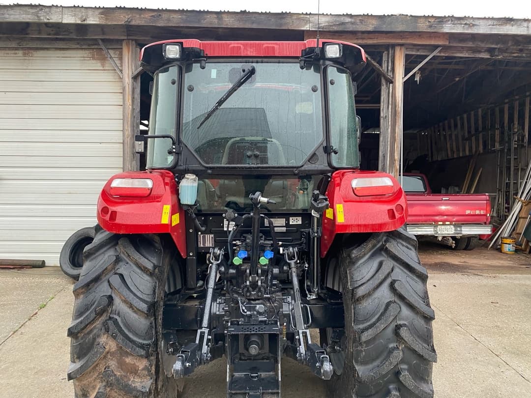 Image of Case IH Farmall 90C Primary image