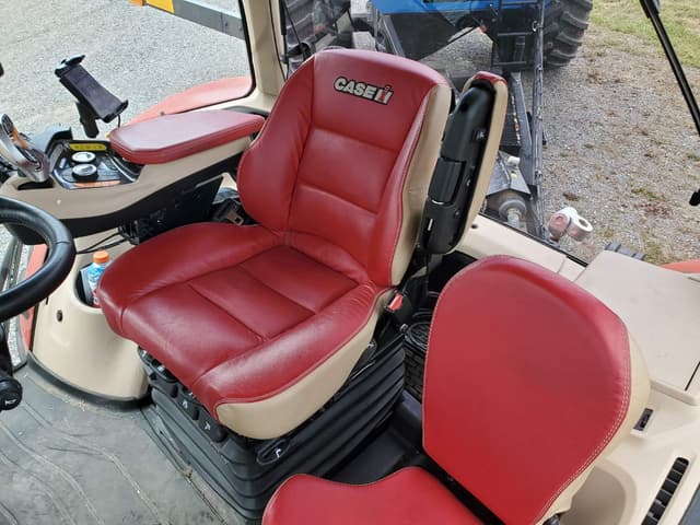 Image of Case IH Magnum 400 equipment image 2