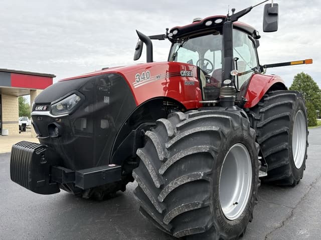 Image of Case IH Magnum 340 equipment image 1