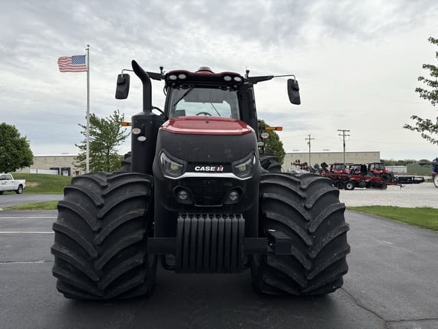 Image of Case IH Magnum 340 equipment image 2