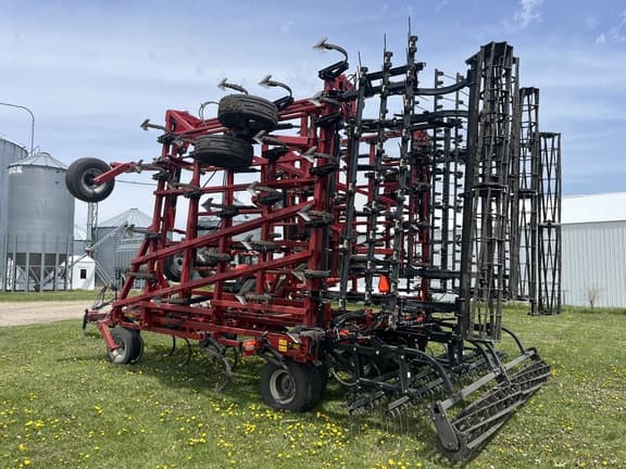 Image of Case IH Tigermate 255 equipment image 4