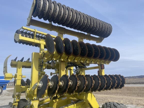 Image of Degelman Pro-Till 20 equipment image 3