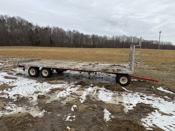 2024 E-Z Trail 1274 Equipment Image0