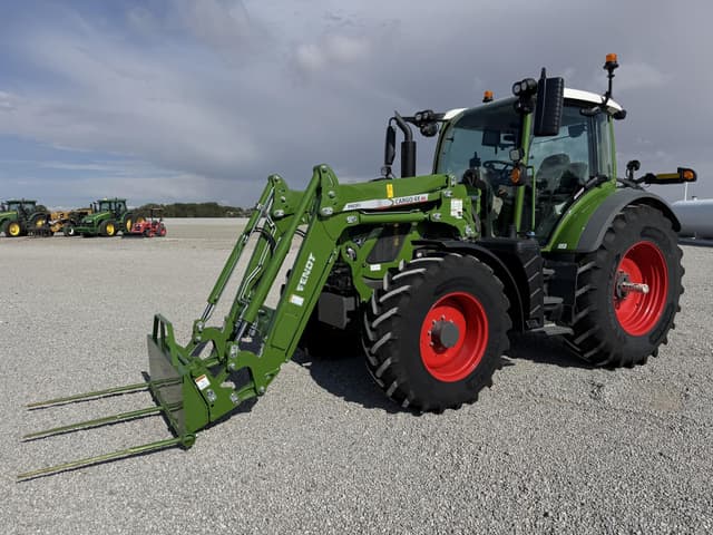 Image of Fendt 516 Vario equipment image 1