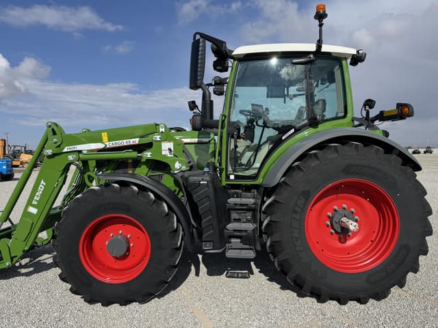 Image of Fendt 516 Vario equipment image 3
