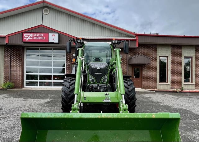 Image of Fendt 516 Vario equipment image 1