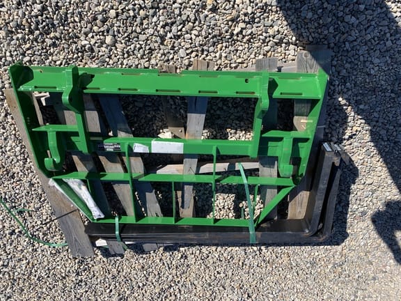 2024 Frontier AP12G Equipment Image0