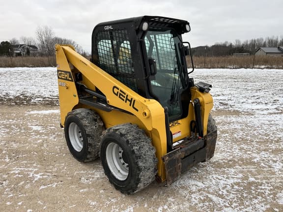 Image of Gehl R165 equipment image 1