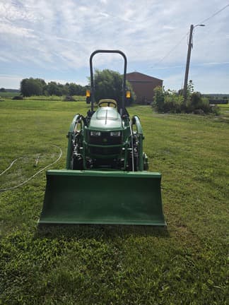 Image of John Deere 1023E equipment image 1