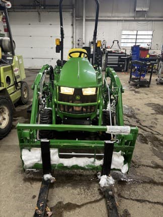 Image of John Deere 1023E Primary image