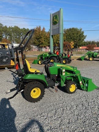Main image John Deere 1023E