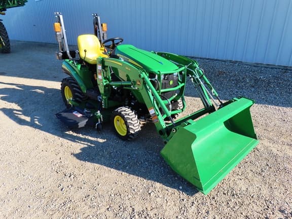 Image of John Deere 1023E equipment image 1