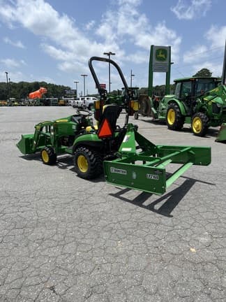 Image of John Deere 1025R equipment image 3