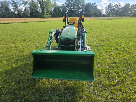 Image of John Deere 1025R Primary image