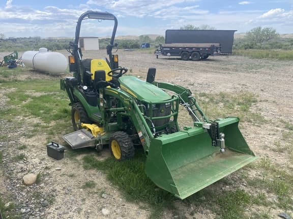 Image of John Deere 1025R equipment image 4