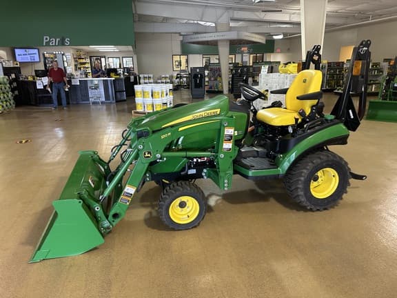 Image of John Deere 1025R equipment image 2