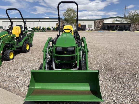 Image of John Deere 1025R equipment image 1
