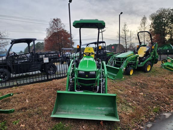 Image of John Deere 1025R equipment image 2