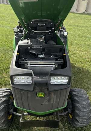 Image of John Deere 1025R equipment image 1
