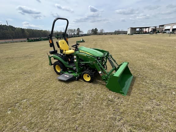 Image of John Deere 1025R equipment image 2