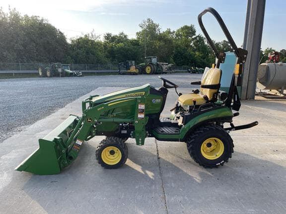 Image of John Deere 1025R equipment image 4