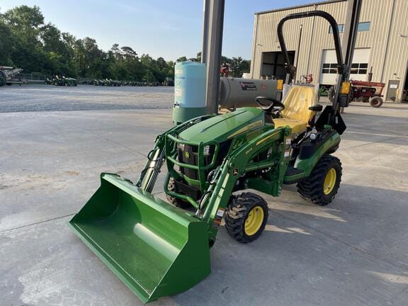 2024 John Deere 1025R Equipment Image0