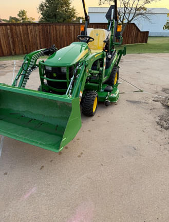 Image of John Deere 1025R equipment image 2