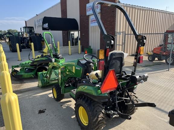 Image of John Deere 1025R equipment image 4
